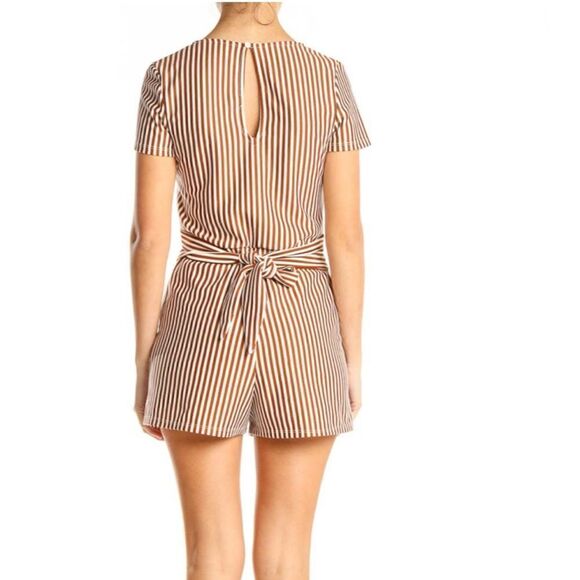 ZARA | Brick Striped V Neck Front Tie Shorts Romper | L - Picture 4 of 7